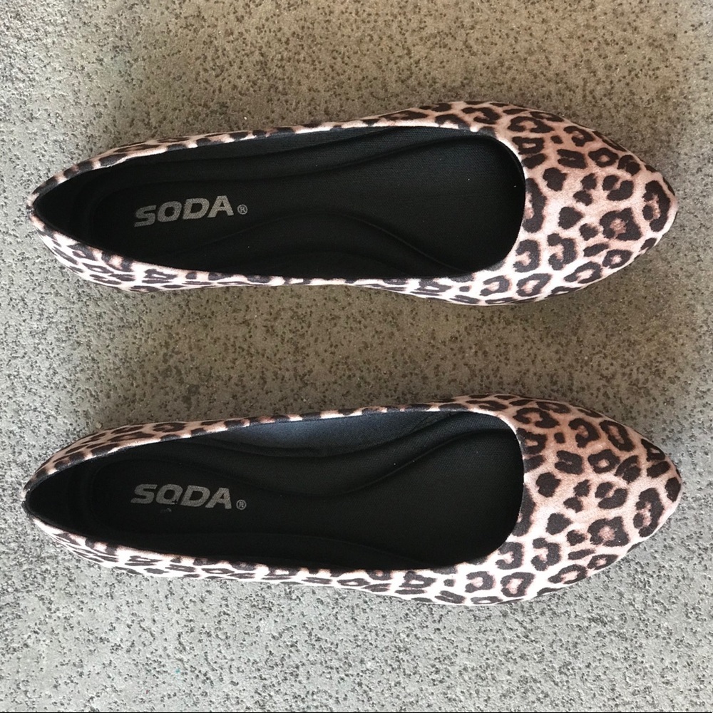 Last 1 Soda Leopard Almond Ballerina FLATS Size 10 - Picture 6 of 6